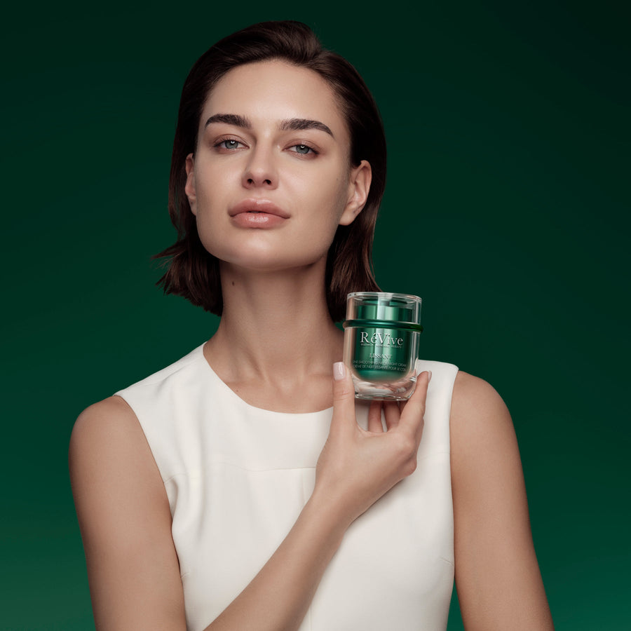 Lissant Line-Smoothing Neck Night Cream